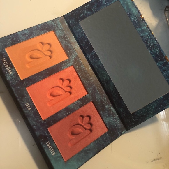 Colorete Blush Trio- Fair/ Light - Picture 3 of 4